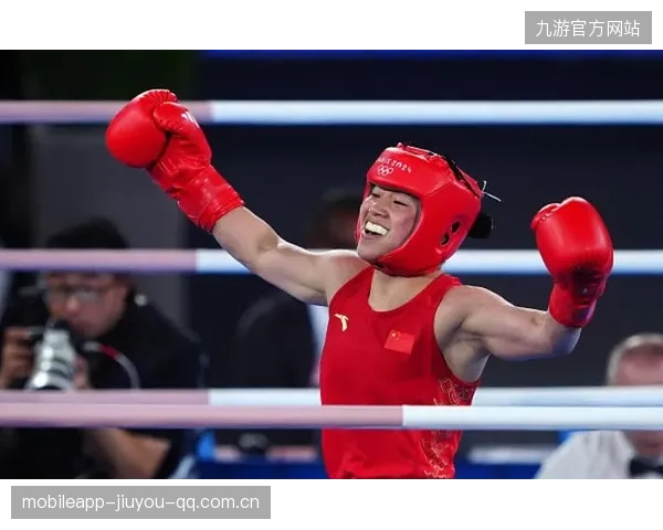 拳击豪情后，优雅绽放——揭秘“拳击选手庆祝时跳芭蕾”的非凡瞬间